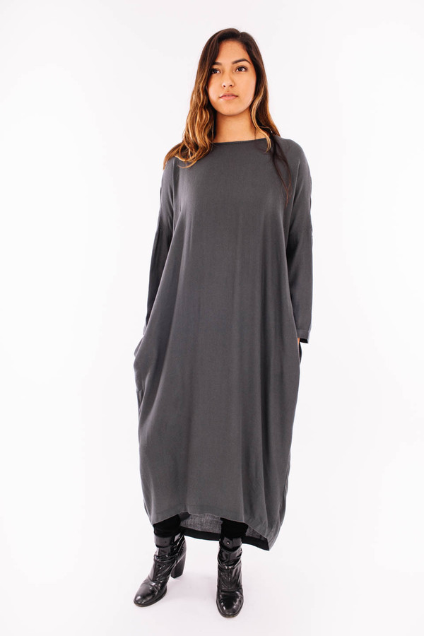 Black Crane Pleated Cocoon Dress (Dark Shadow) Black Crane Pleated Cocoon Dress (Dark Shadow)