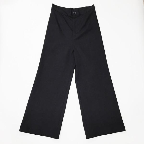 Laurs Kemp Black Wide Leg Crop Pant Laurs Kemp Black Wide Leg Crop Pant