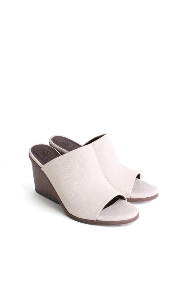 Coclico Aneme slide in guya powder Coclico Aneme slide in guya powder