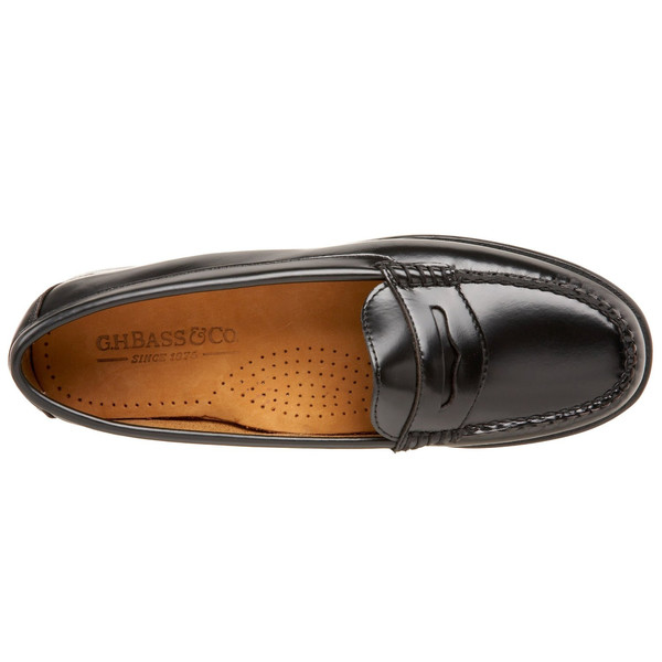 Bass Wayfarers / Black Loafers Bass Wayfarers / Black Loafers