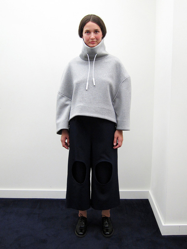 Andrea Jiapei Li Oversized Turtleneck Sweatshirt Andrea Jiapei Li Oversized Turtleneck Sweatshirt