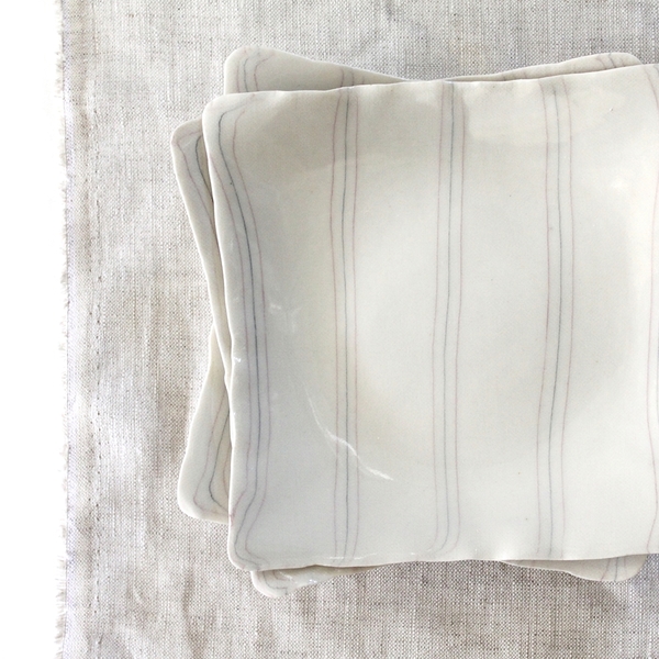 Ovo Ceramics Quiet Stripe Dish Ovo Ceramics Quiet Stripe Dish