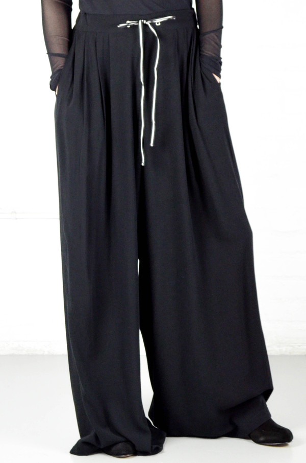 Assembly New York Assembly Crepe Baggy Pant Assembly New York Assembly Crepe Baggy Pant