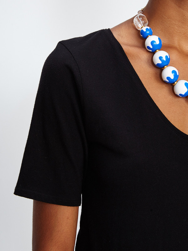KOWTOW V TEE KOWTOW V TEE