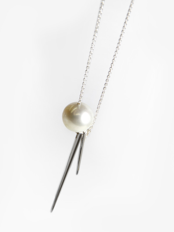 Tamlin Needle Needle Pearl Necklace Tamlin Needle Needle Pearl Necklace