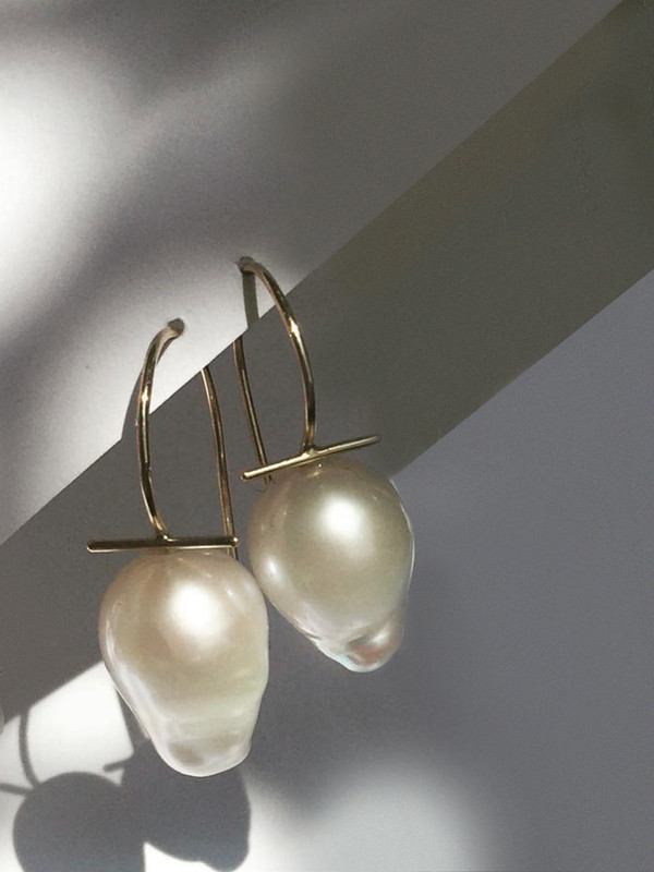 Tamlin Curvy Baby Earrings Tamlin Curvy Baby Earrings