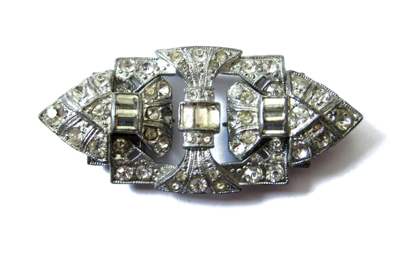 rhinestone deco brooch with clips rhinestone deco brooch with clips