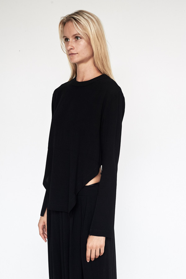 Assembly New York Crepe L/S Bevel Top Assembly New York Crepe L/S Bevel Top