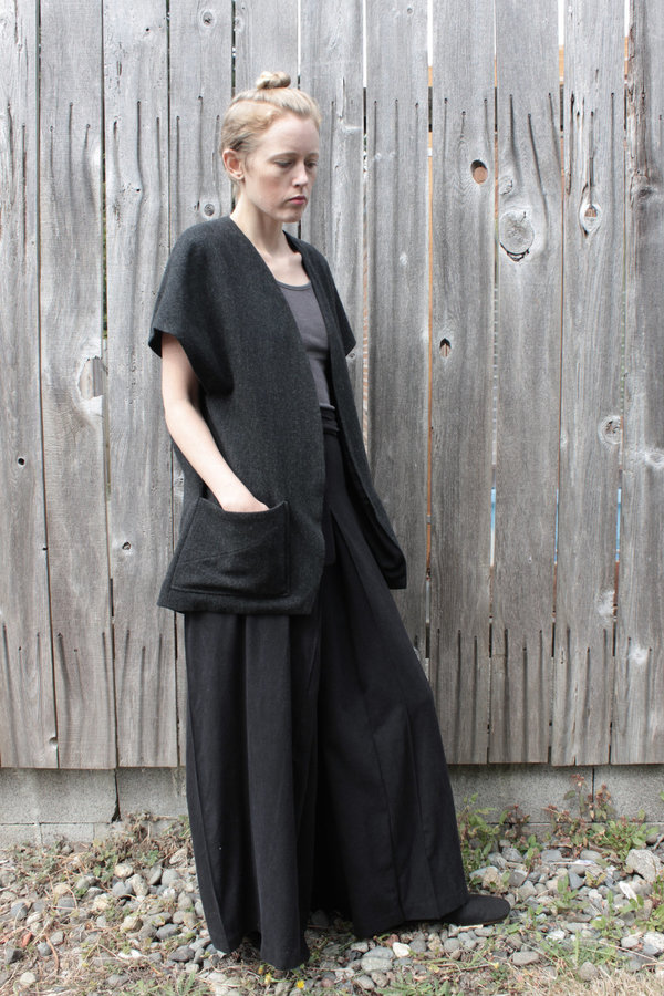 Mônom Wool Koyo Kimono Cardigan - Gray Mônom Wool Koyo Kimono Cardigan - Gray