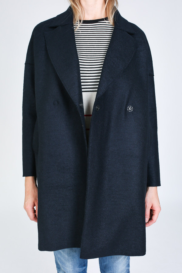 Harris Wharf London Oversized collar Coat in dark blue Harris Wharf London Oversized collar Coat in dark blue