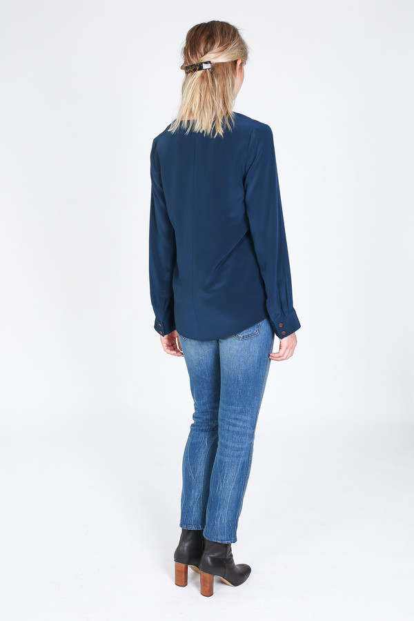 Vincetta V-neck Blouse in Navy Vincetta V-neck Blouse in Navy