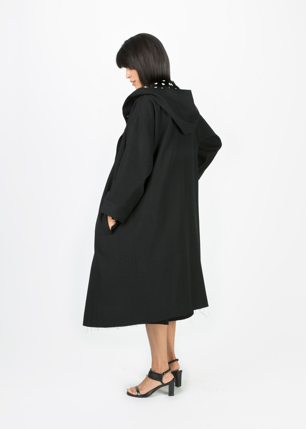 Nocturne #22 Contrast Stitch Overcoat Nocturne #22 Contrast Stitch Overcoat