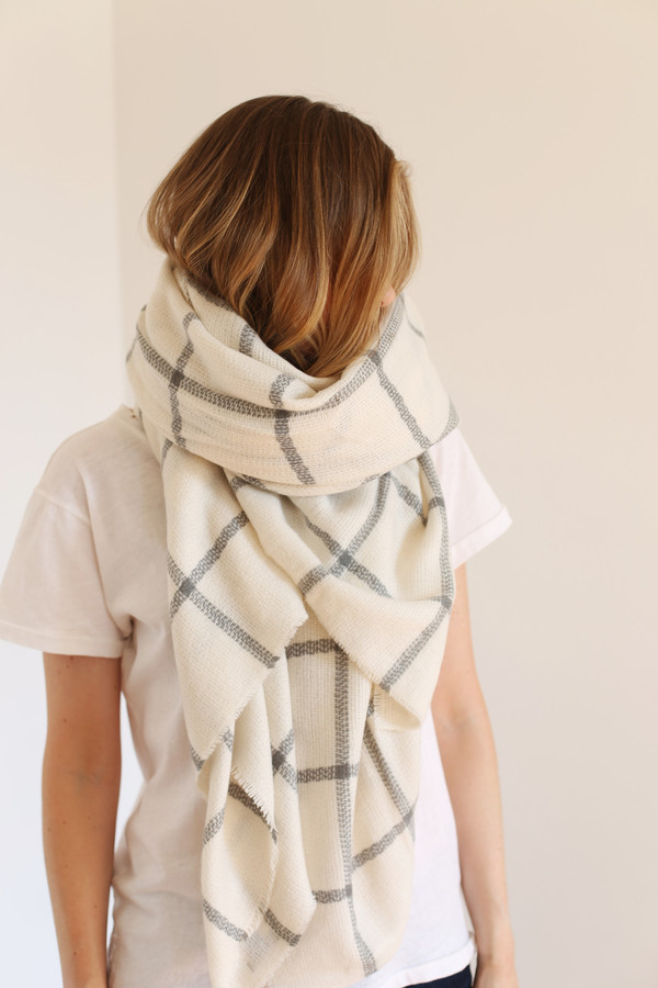 Buji Baja Windowpane Blanket Scarf Ivory Buji Baja Windowpane Blanket Scarf Ivory
