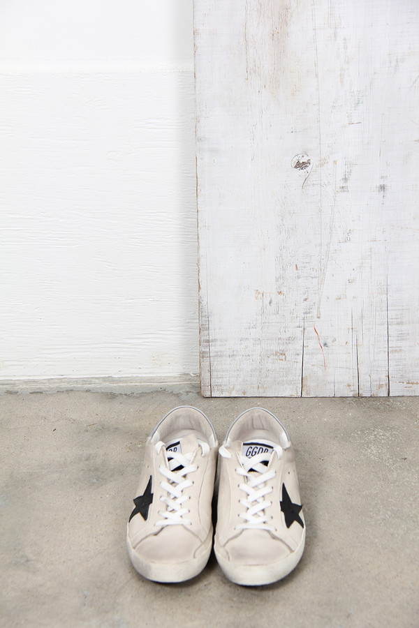 Golden Goose SUPER STAR SNEAKER IN NUBUCK LEATHER AND LEATHER STAR Golden Goose SUPER STAR SNEAKER IN NUBUCK LEATHER AND LEATHER STAR