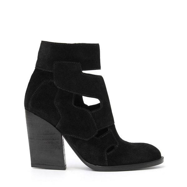 LD Tuttle The Pygmalion - Black LD Tuttle The Pygmalion - Black