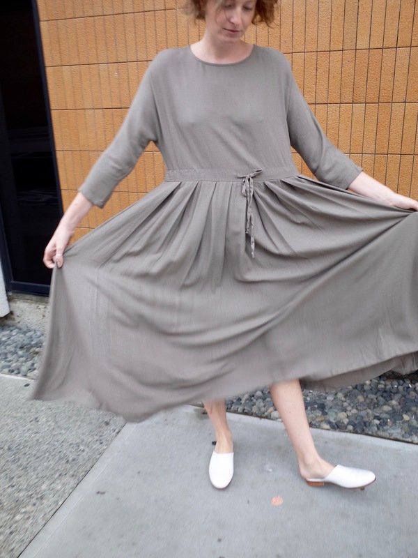 Black Crane Pleated Dress Black Crane Pleated Dress