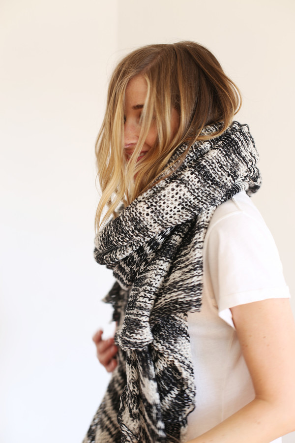 Donni Charm Donni Knit Comfy Tri-Color Scarf Donni Charm Donni Knit Comfy Tri-Color Scarf