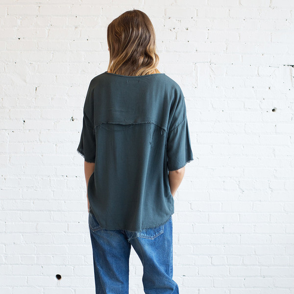 Black Crane Square Top Black Crane Square Top