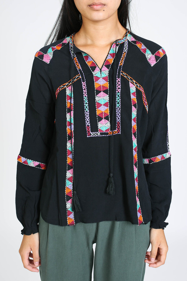Antik Batik Dawi blouse in black Antik Batik Dawi blouse in black