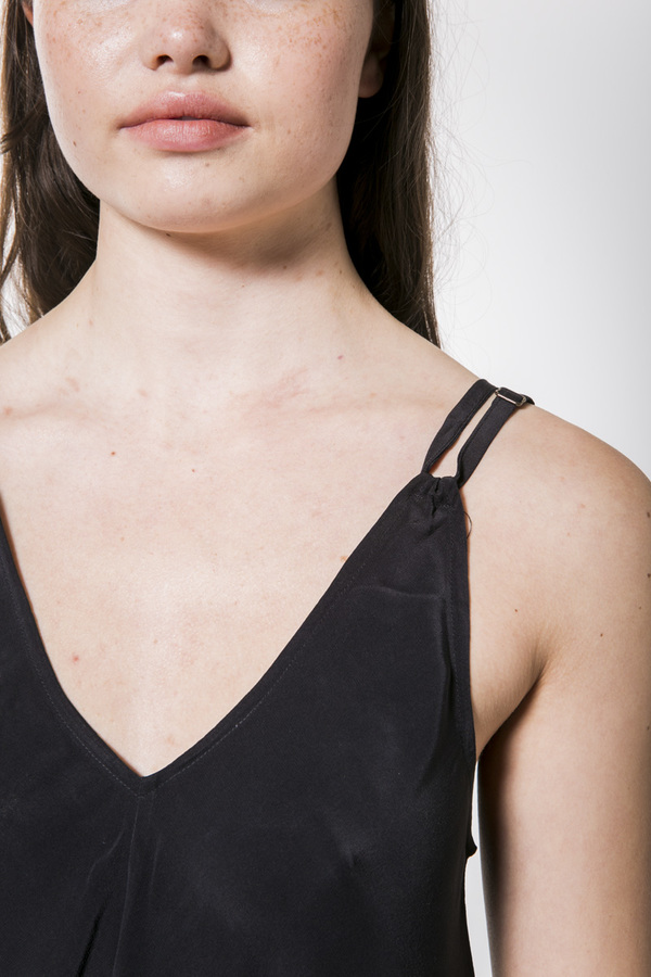 Rujuta Sheth NOIR JUMPER Rujuta Sheth NOIR JUMPER