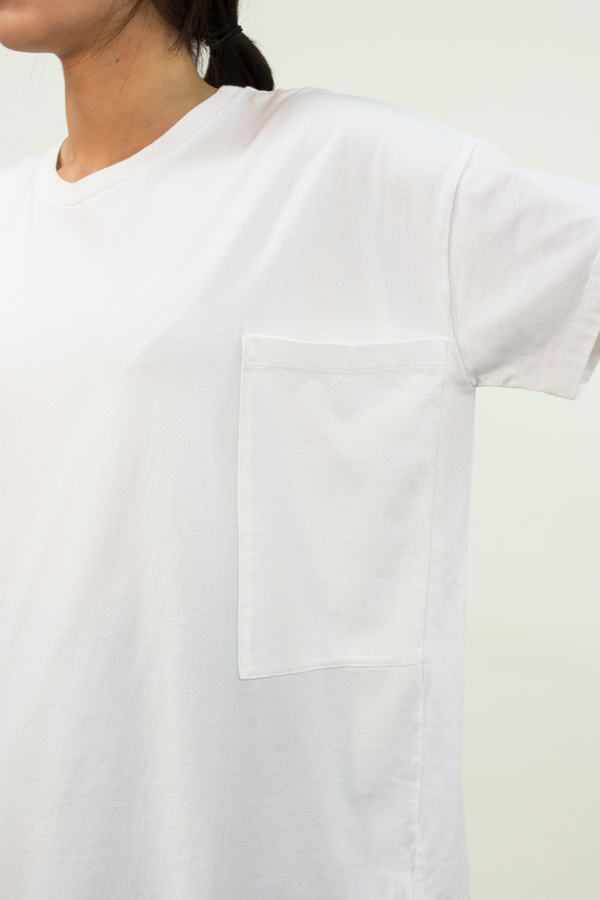 Universal Tissu Basic Tee- White Universal Tissu Basic Tee- White