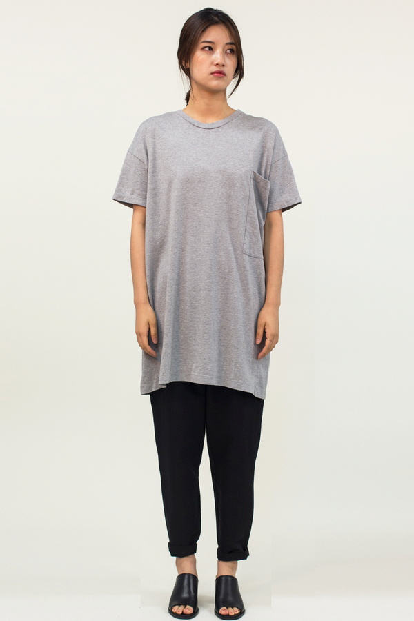 Universal Tissu Basic Tee- Gray Universal Tissu Basic Tee- Gray