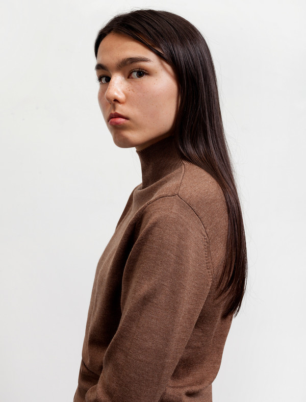 Sunspel Womens Funnel Neck Jumper Copper Brown Sunspel Womens Funnel Neck Jumper Copper Brown