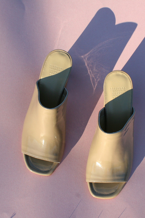 MARYAM NASSIR ZADEH PENELOPE MULE MARYAM NASSIR ZADEH PENELOPE MULE