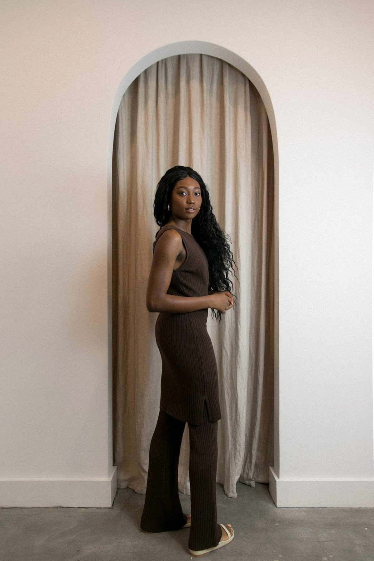 ST. AGNI ENZO KNIT PANTS - COCOA 
