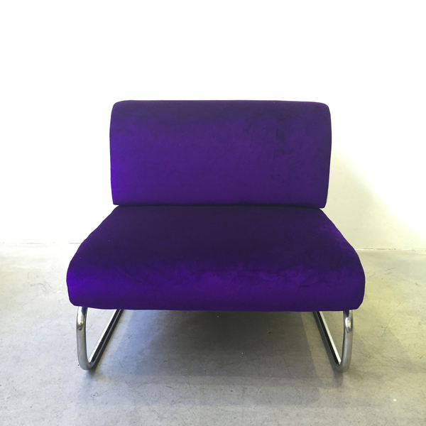 Chrome Tubular Late 1970s Pigment Purple Lounge Chairs Chrome Tubular Late 1970s Pigment Purple Lounge Chairs