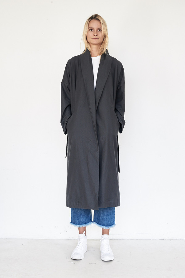 Black Crane Cotton Long Coat Black Crane Cotton Long Coat