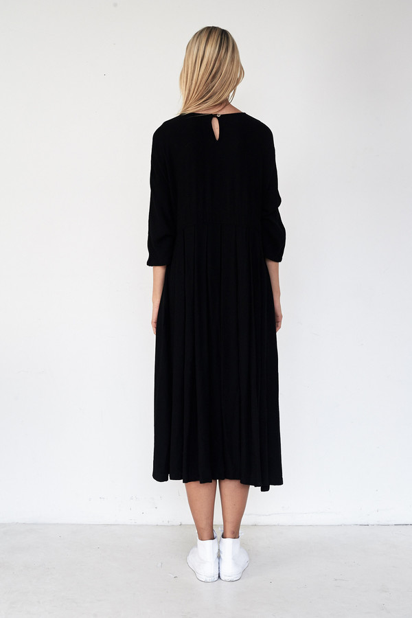 Black Crane Rayon Pleated Dress Black Crane Rayon Pleated Dress