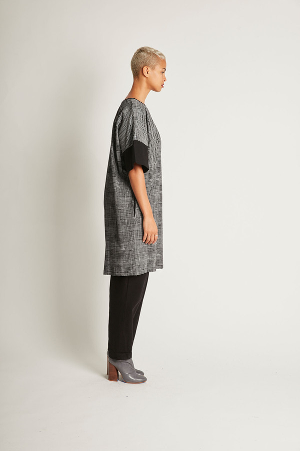 Kowtow Gridlines Dress in Gridlines on Black Kowtow Gridlines Dress in Gridlines on Black
