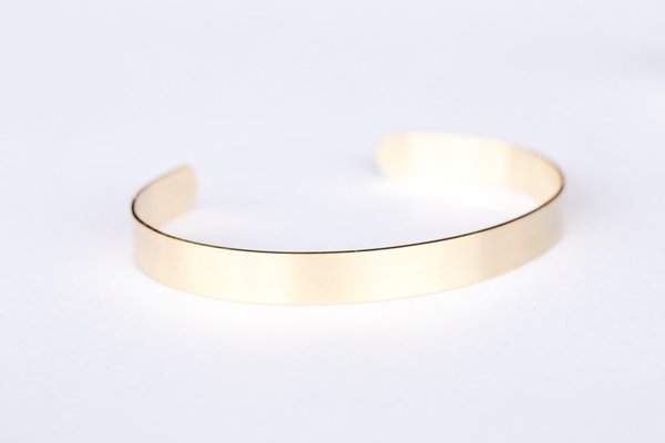 Favor Basic Brass Cuff Favor Basic Brass Cuff