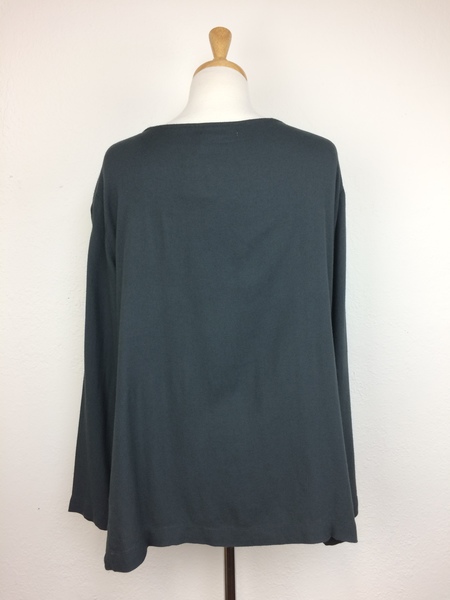Black Crane Long Slit Top Black Crane Long Slit Top