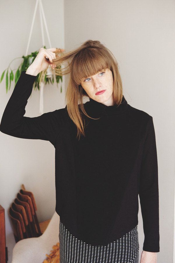 Eve Gravel Orbit Turtleneck Eve Gravel Orbit Turtleneck