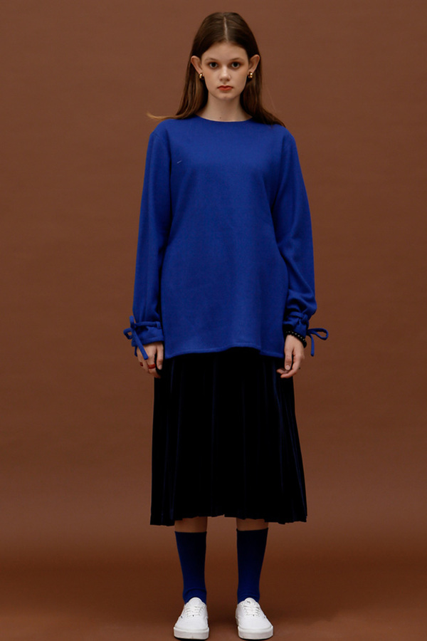 ROCKET LUNCH Velvet Pleated Skirt- Navy ROCKET LUNCH Velvet Pleated Skirt- Navy