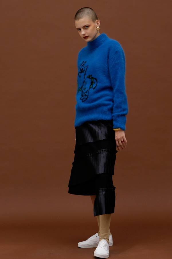 ROCKET LUNCH Nirvana Hands Oversized Knit- Blue ROCKET LUNCH Nirvana Hands Oversized Knit- Blue