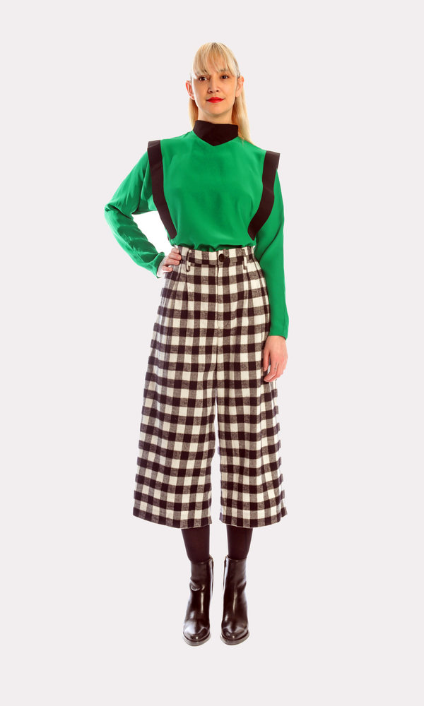 Kurt Lyle Annie Silk Blouse in Kermit Kurt Lyle Annie Silk Blouse in Kermit