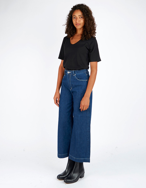 Kowtow Building Block V Tee Black Kowtow Building Block V Tee Black