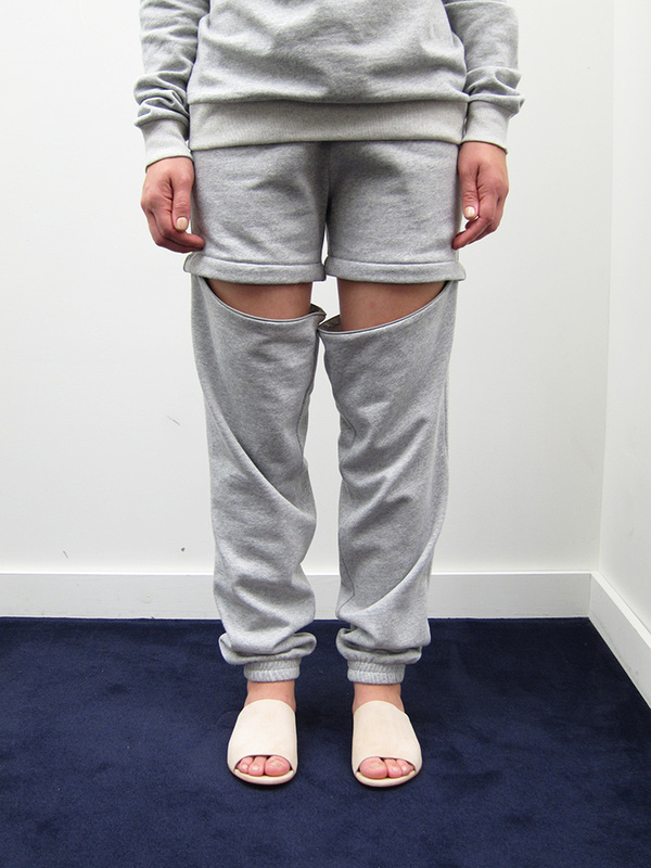 Baserange Jounich Sweatpants with Zip Baserange Jounich Sweatpants with Zip