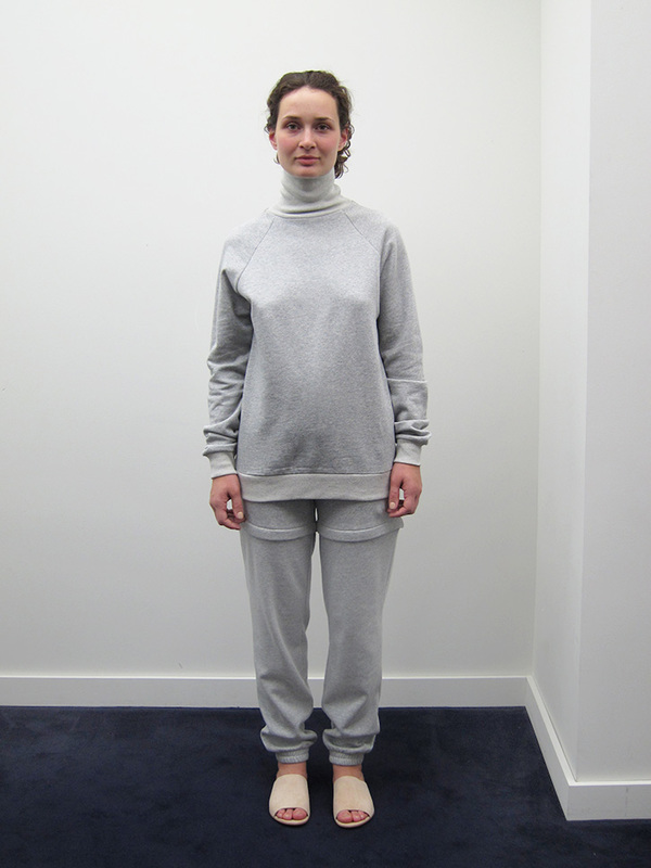 Baserange Doha Turtleneck Sweatshirt Baserange Doha Turtleneck Sweatshirt