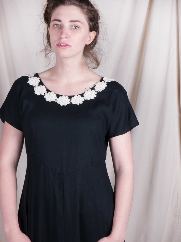 Woods Vintage Flower Dress Woods Vintage Flower Dress