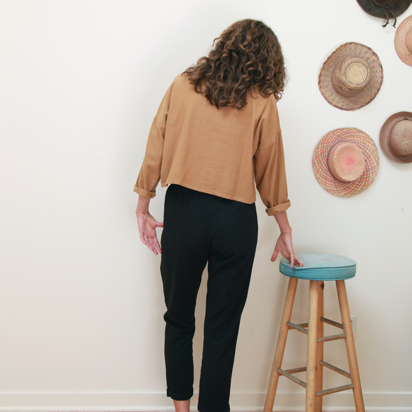 Me & Arrow Drop Shoulder Pullover Apple Cinnamon Me & Arrow Drop Shoulder Pullover Apple Cinnamon