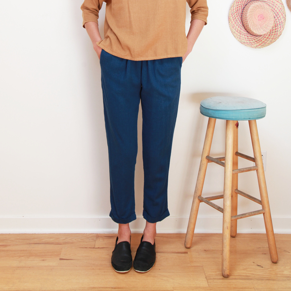 Me & Arrow Cuff Pants Deep Ocean Me & Arrow Cuff Pants Deep Ocean