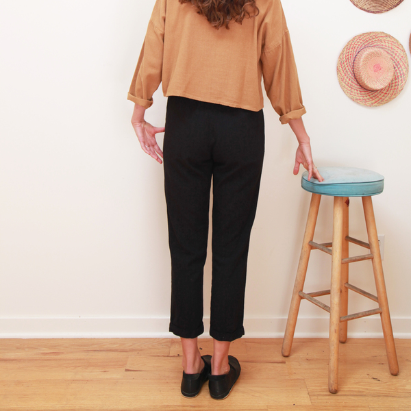 Me & Arrow Cuff Pants Black Me & Arrow Cuff Pants Black