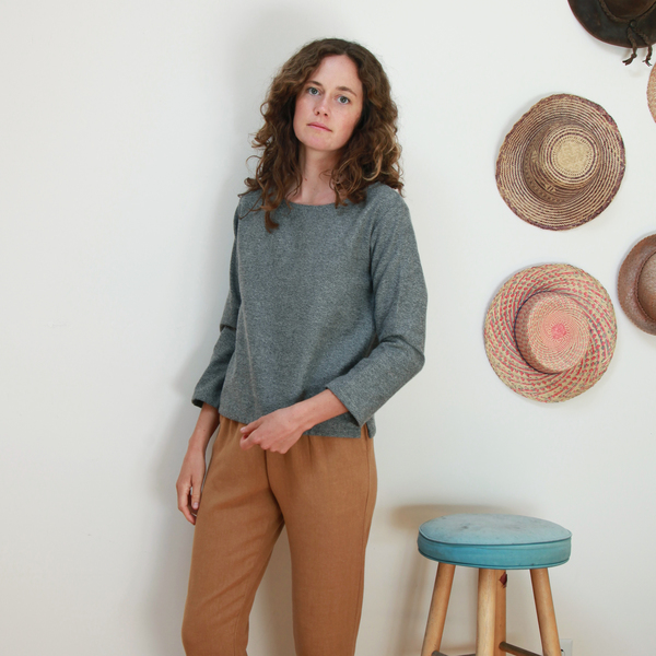 Me & Arrow Fuzzy Basic top - Fuzzy Heather Grey Me & Arrow Fuzzy Basic top - Fuzzy Heather Grey