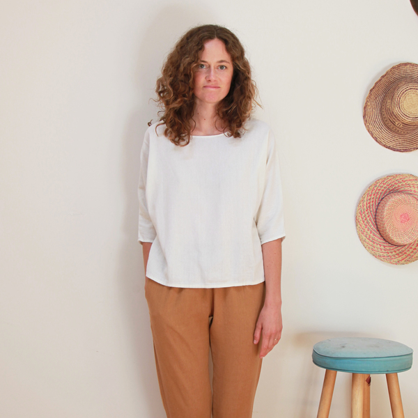 Me & Arrow Dolman 3/4 Sleeve Top Off white Me & Arrow Dolman 3/4 Sleeve Top Off white