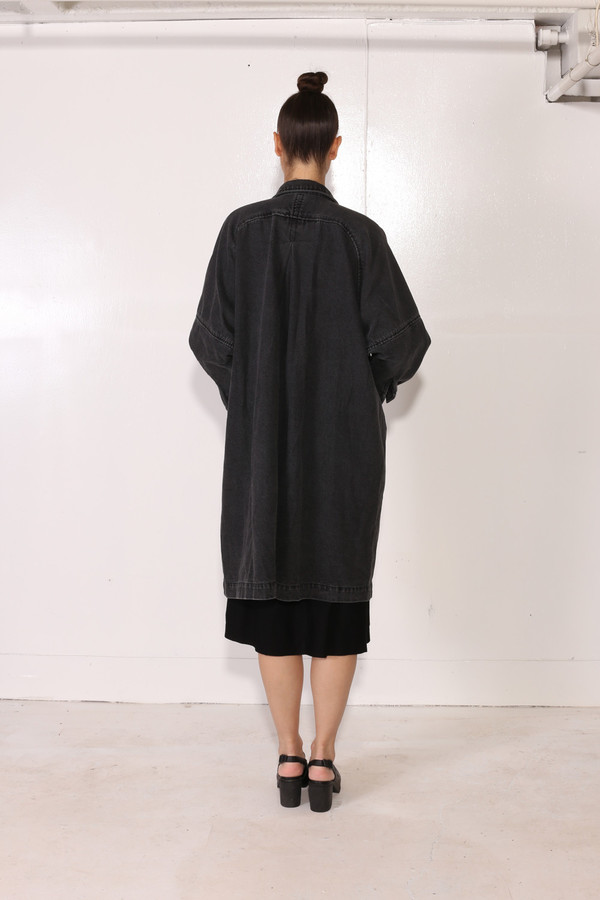 Intentionally Blank HOSTA TRENCH Dark Grey Intentionally Blank HOSTA TRENCH Dark Grey