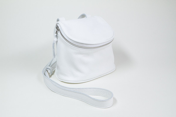 Clyde Camera Bag in White Leather Clyde Camera Bag in White Leather